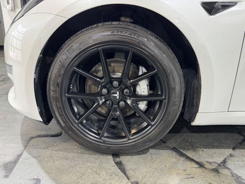 Used 2021 Tesla Model 3 Standard Range Plus RWD image 10