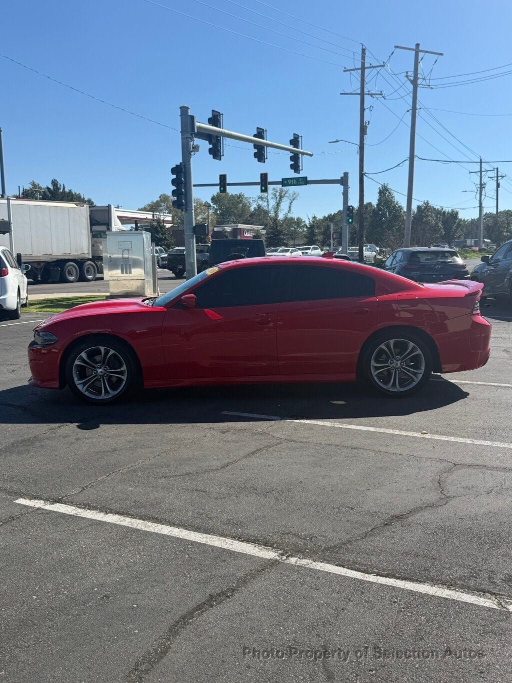 Used 2020 Dodge Charger R/T RWD image 5