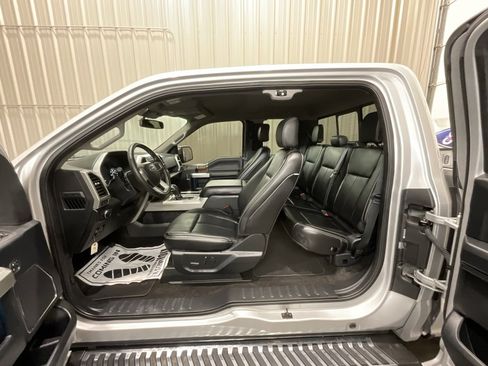 Used 2019 Ford F150 Lariat w/ Equipment Group 502A Luxury image 12
