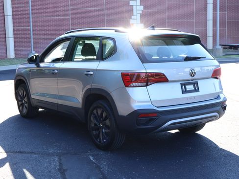 Used 2023 Volkswagen Taos S image 6