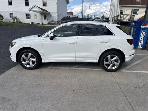 Used 2021 Audi Q3 2.0T Premium AWD/4WD image 7