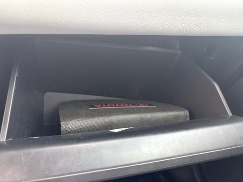 Used 2025 Toyota Corolla SE FWD image 22