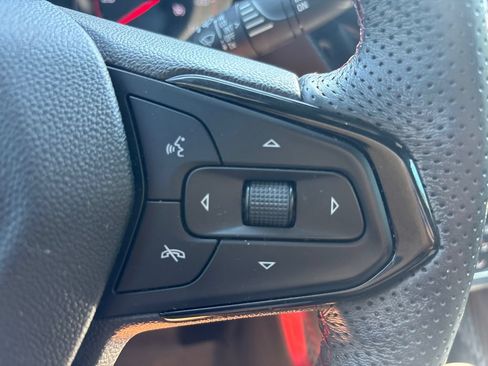 Used 2022 Chevrolet TrailBlazer RS w/ Convenience Package FWD image 23