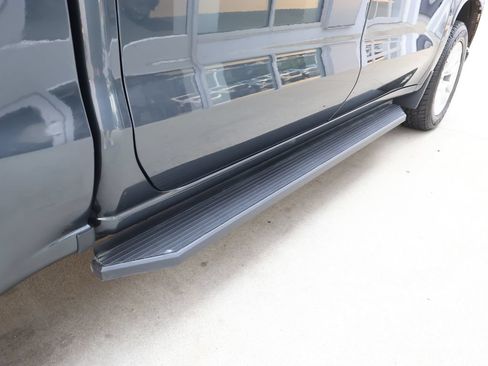 Used 2021 Chevrolet Silverado 1500 Custom AWD/4WD image 30