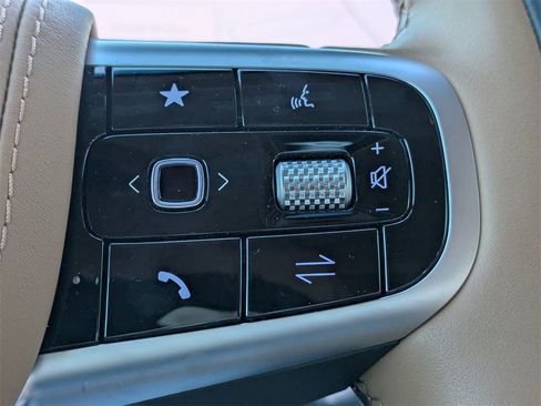 Used 2025 Genesis GV80 3.5T Prestige image 28