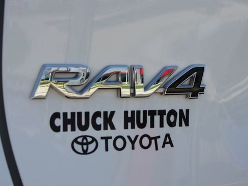 Used 2024 Toyota RAV4 XLE image 16