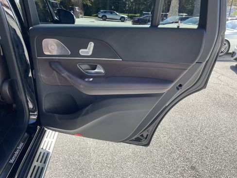 Certified 2022 Mercedes-Benz GLS 450 4MATIC image 45