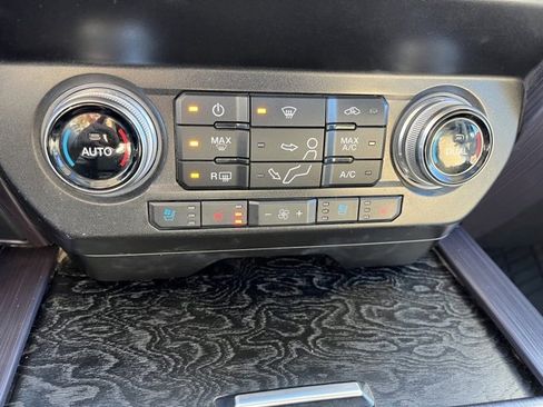 Used 2021 Ford F350 Limited image 36