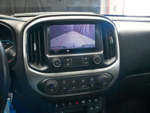 Used 2019 Chevrolet Colorado ZR2 w/ LPO, Premium Interior Package image 33