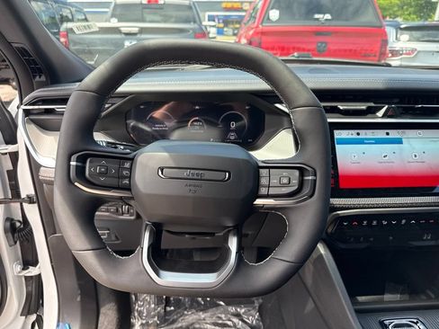 New 2026 Jeep Cherokee Limited AWD/4WD image 10