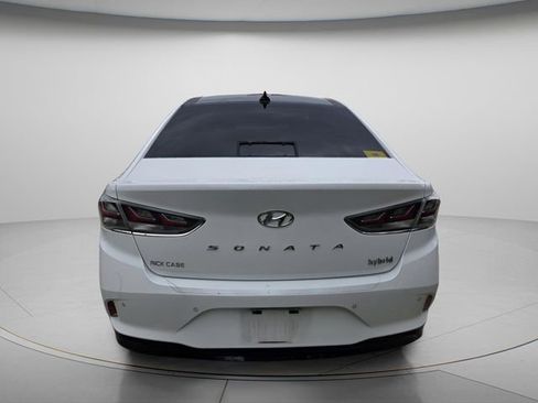 Used 2019 Hyundai Sonata Limited w/ Ultimate Package 02 FWD image 5