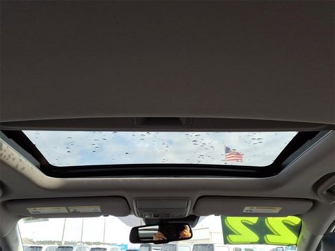 Used 2022 Honda CR-V EX-L image 17