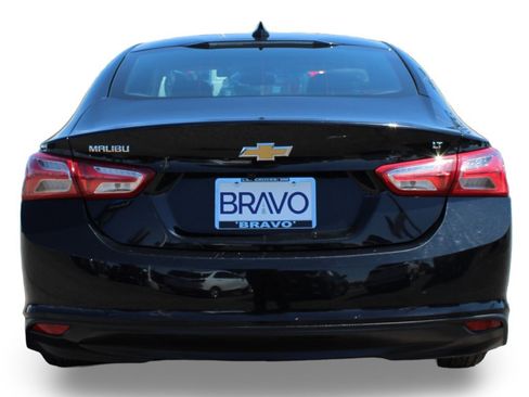 Used 2022 Chevrolet Malibu LT image 6