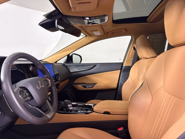 Used 2025 Lexus NX 350 AWD w/ Accessory Package (2T) image 20