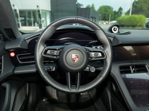 Certified 2026 Porsche Taycan AWD/4WD image 29