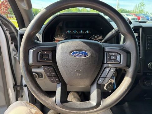 Used 2018 Ford F150 XL w/ Equipment Group 101A Mid AWD/4WD image 37