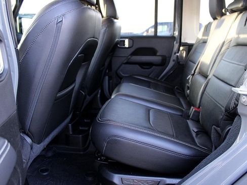 Used 2023 Jeep Wrangler Unlimited Sahara w/ Cold Weather Group image 23