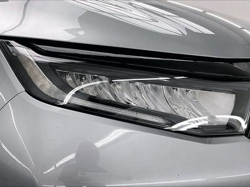 Used 2025 Honda Odyssey Elite image 30