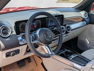 New 2026 Mercedes-Benz GLB 250 4MATIC video 3