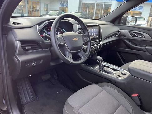 Certified 2023 Chevrolet Traverse LT image 12
