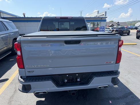 Used 2025 Chevrolet Silverado 1500 RST AWD/4WD image 5
