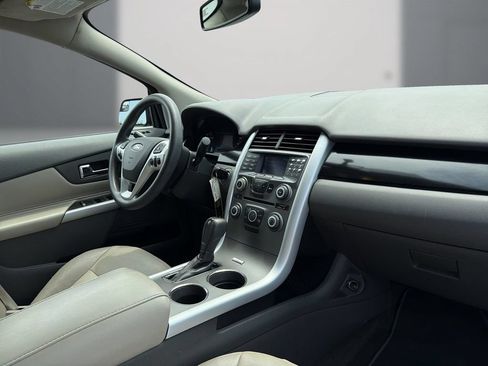 Used 2014 Ford Edge SE w/ Equipment Group 101A FWD image 16