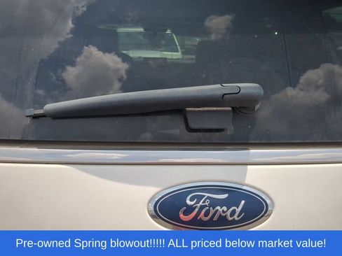 Used 2024 Ford Expedition XLT AWD/4WD image 12