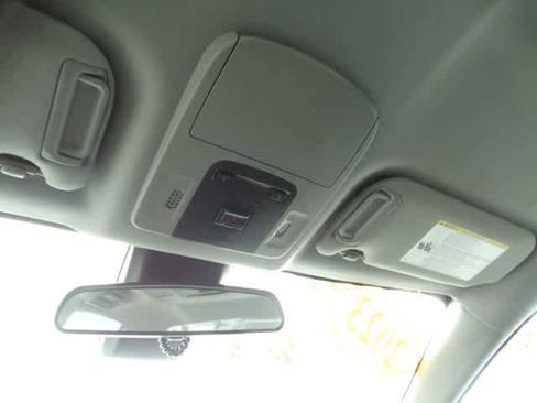 Certified 2023 Toyota Camry SE image 32