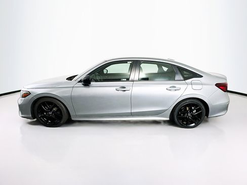 Used 2025 Honda Civic Sport image 4