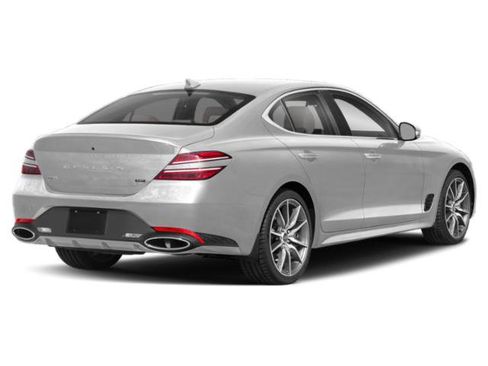 Used 2022 Genesis G70 3.3T w/ Sport Advanced Package RWD image 3