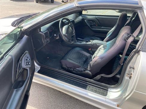 Used 2000 Chevrolet Camaro LT w/ Sport Appearance Pkg image 7