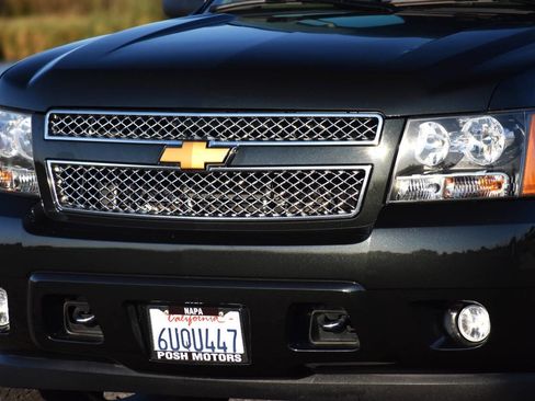 Used 2012 Chevrolet Tahoe LTZ image 7