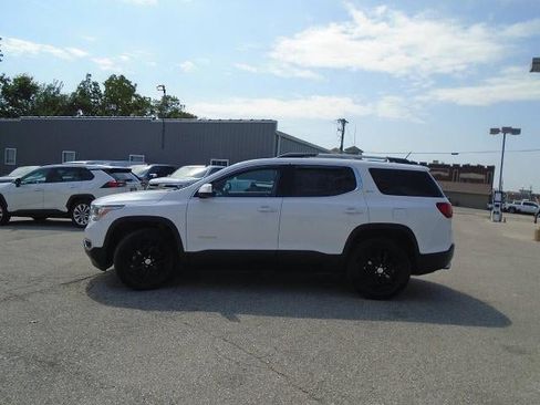 Used 2019 GMC Acadia SLT AWD/4WD image 4