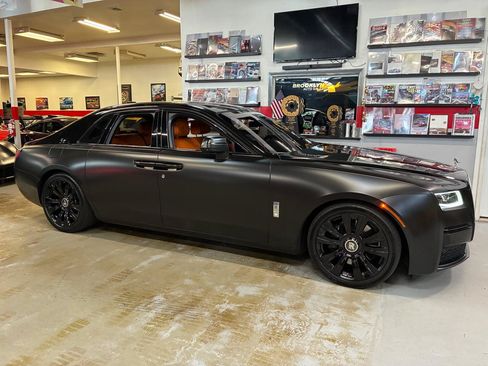 Used 2022 Rolls-Royce Ghost AWD/4WD image 7