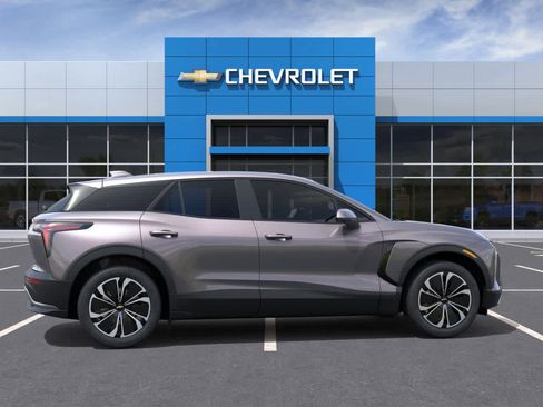 New 2025 Chevrolet Blazer EV LT image 5