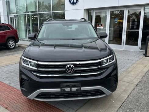 Used 2023 Volkswagen Atlas SE w/ Panoramic Sunroof Package AWD/4WD image 17