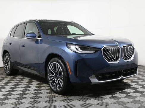New 2026 BMW X3 xDrive30 w/ Premium Package image 8