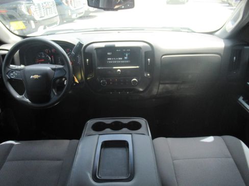 Used 2017 Chevrolet Silverado 1500 Custom w/ Custom Convenience Package RWD image 13