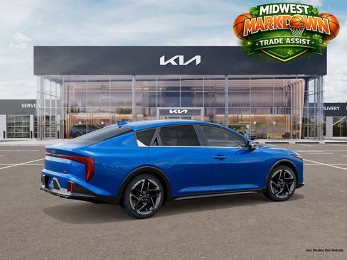 New 2025 Kia K4 GT-Line w/ GT-Line Sunroof Package image 6