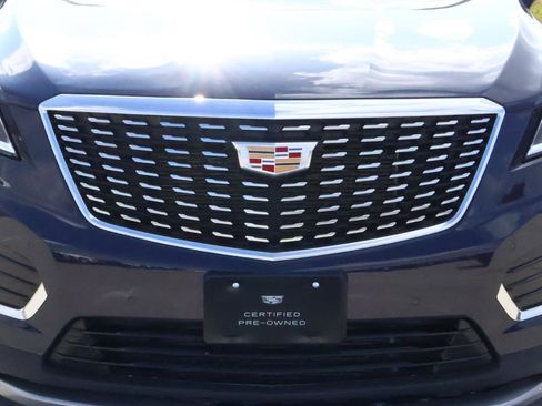 Used 2025 Cadillac XT5 Premium Luxury image 8