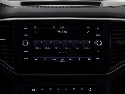 Used 2022 Volkswagen Atlas SE image 26