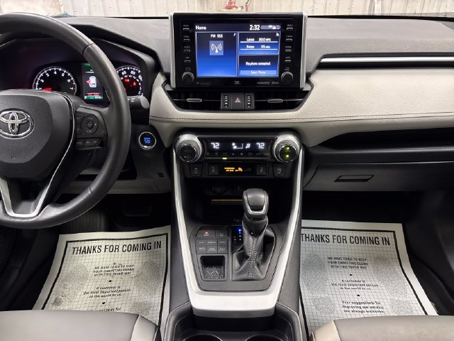 Used 2021 Toyota RAV4 XLE Premium AWD/4WD image 13