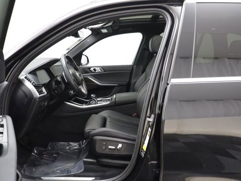 Used 2020 BMW X5 xDrive40i w/ Premium Package AWD/4WD image 5