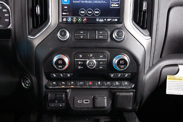Used 2021 GMC Sierra 1500 Denali w/ Denali Ultimate Package AWD/4WD image 10