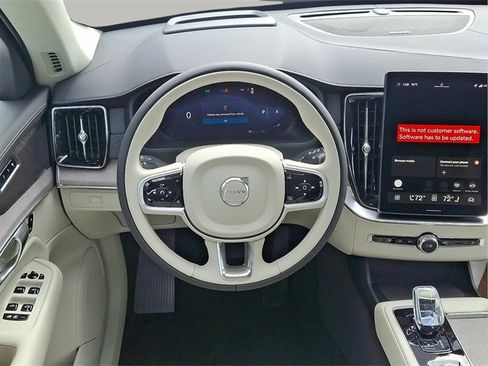 New 2026 Volvo XC90 B6 Ultra image 5