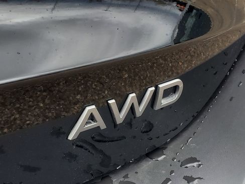 New 2026 Nissan Kicks SV AWD/4WD image 7