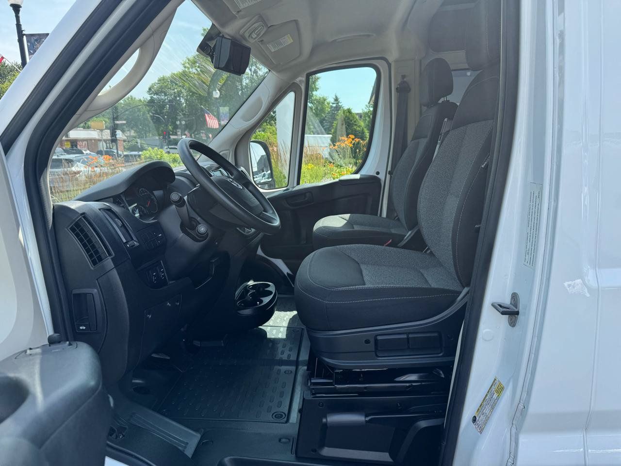 Used 2021 RAM ProMaster 1500 FWD image 13