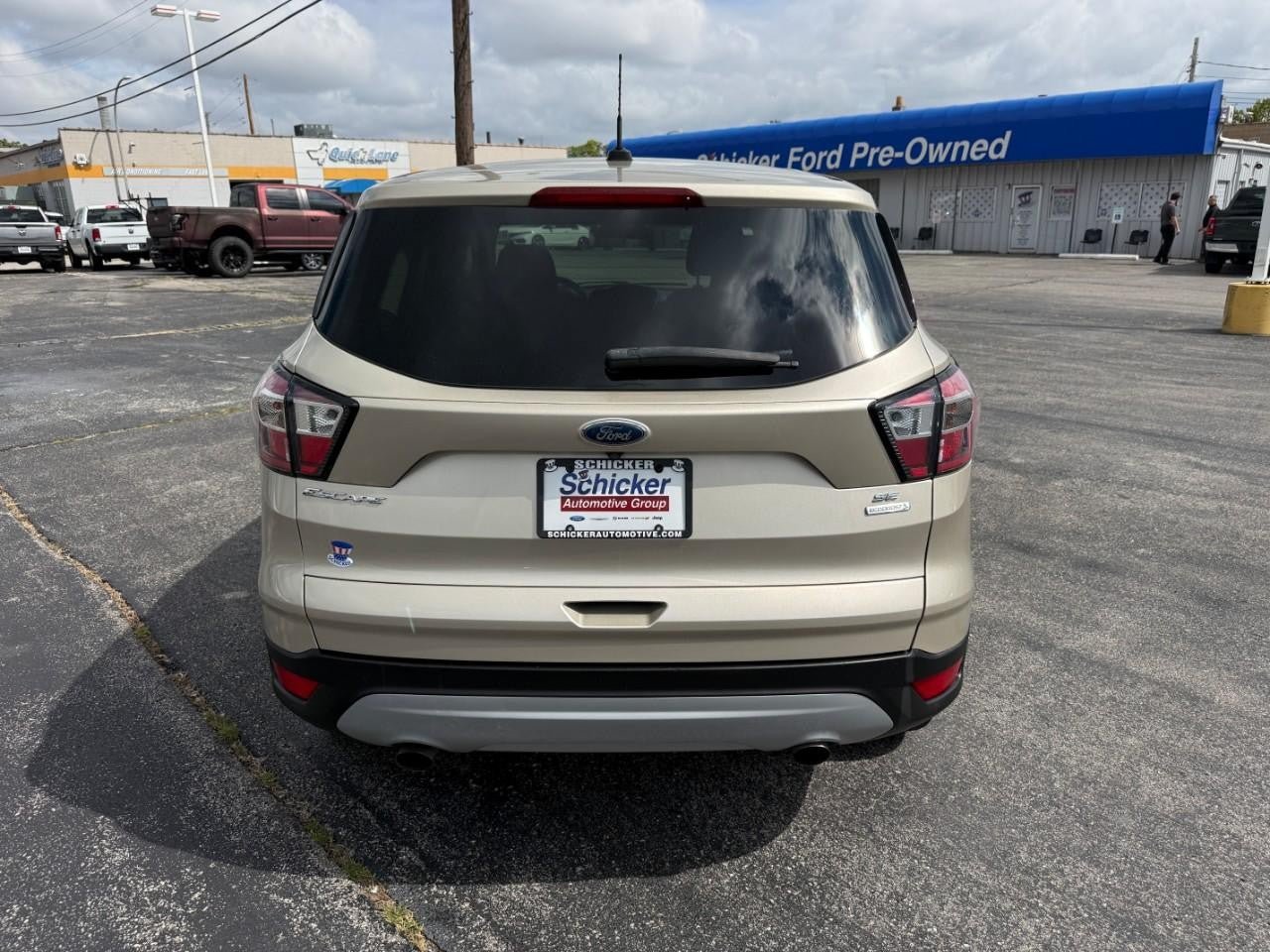 Used 2017 Ford Escape SE FWD image 8