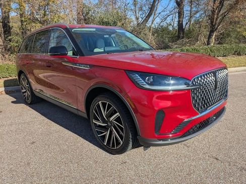 New 2026 Lincoln Aviator Reserve image 12