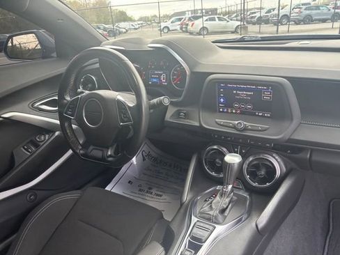 Used 2023 Chevrolet Camaro LT RWD image 10